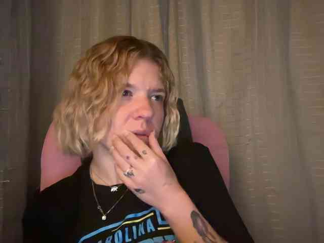 AmericnBarbie webcam