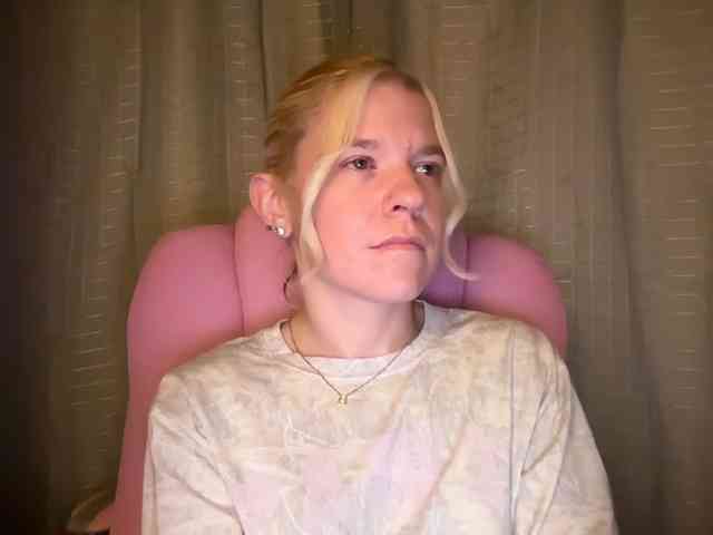 AmericnBarbie webcam