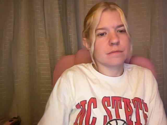 AmericnBarbie webcam