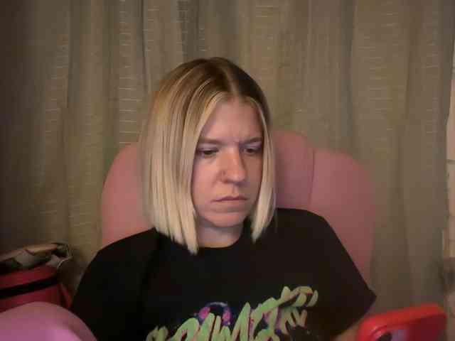 AmericnBarbie webcam