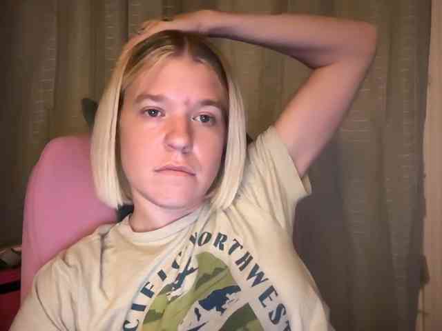 AmericnBarbie webcam