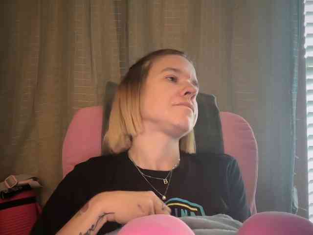 AmericnBarbie webcam