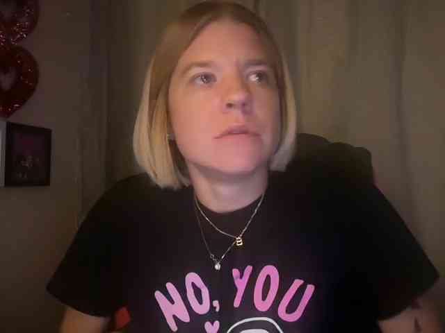 AmericnBarbie webcam