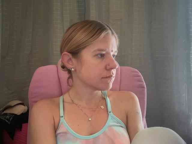 AmericnBarbie webcam