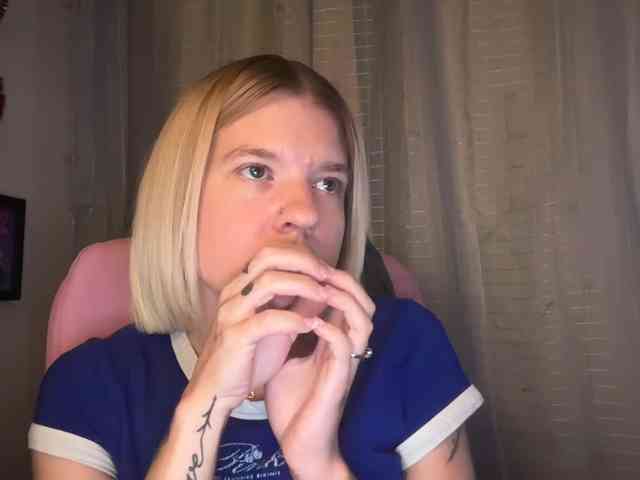 AmericnBarbie webcam