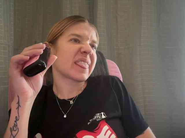 AmericnBarbie webcam