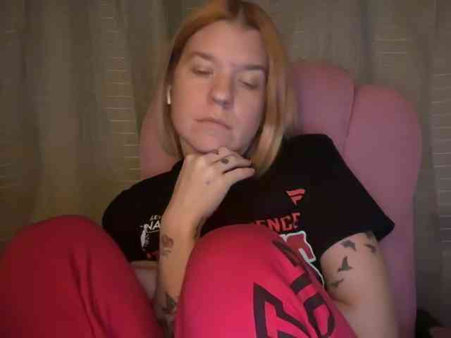 AmericnBarbie webcam