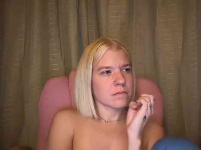 AmericnBarbie webcam