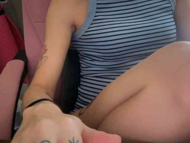 AmericnBarbie webcam