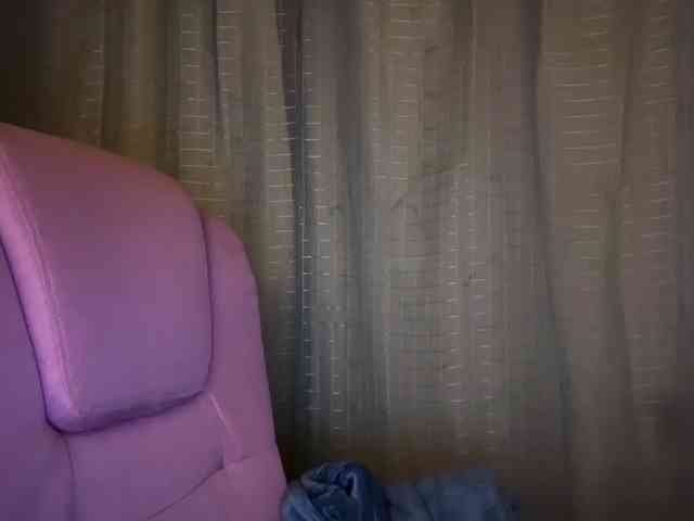 AmericnBarbie webcam
