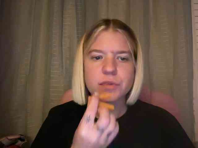 AmericnBarbie webcam
