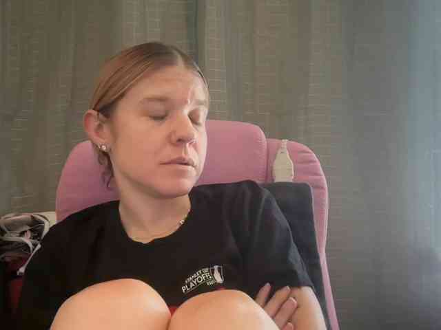 AmericnBarbie webcam