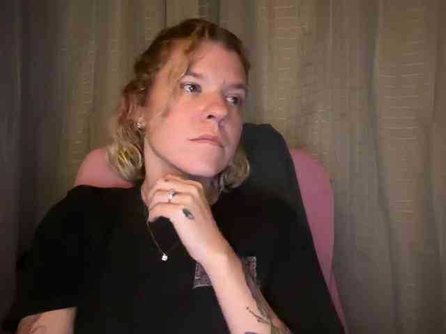 AmericnBarbie webcam