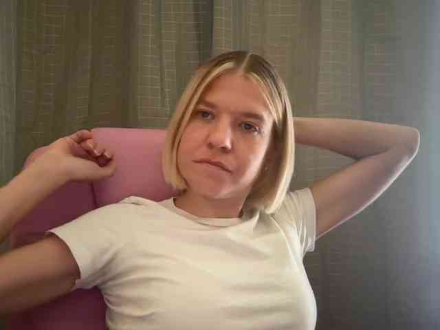 AmericnBarbie webcam