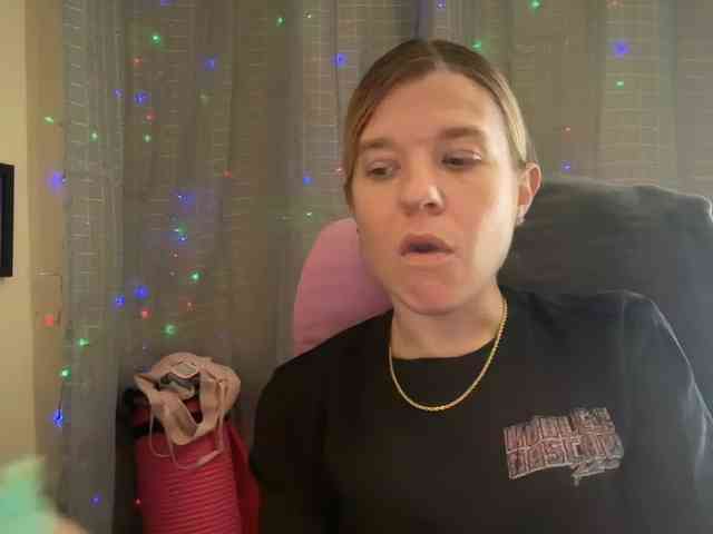 AmericnBarbie webcam