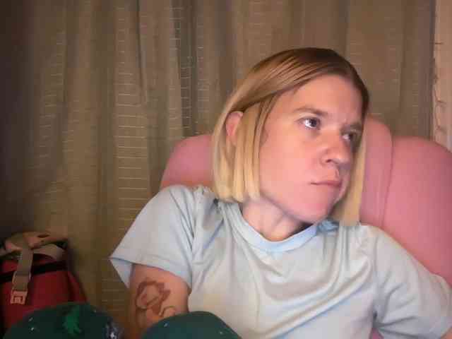 AmericnBarbie webcam