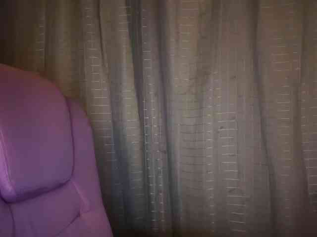 AmericnBarbie webcam