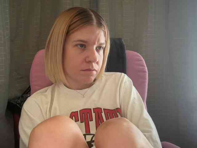 AmericnBarbie webcam