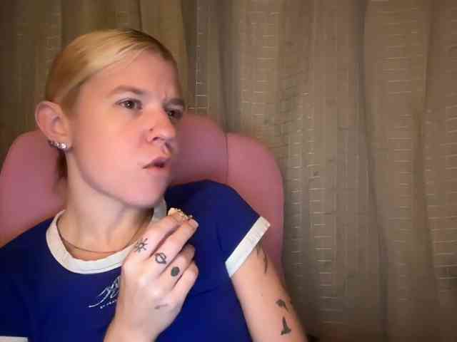 AmericnBarbie webcam