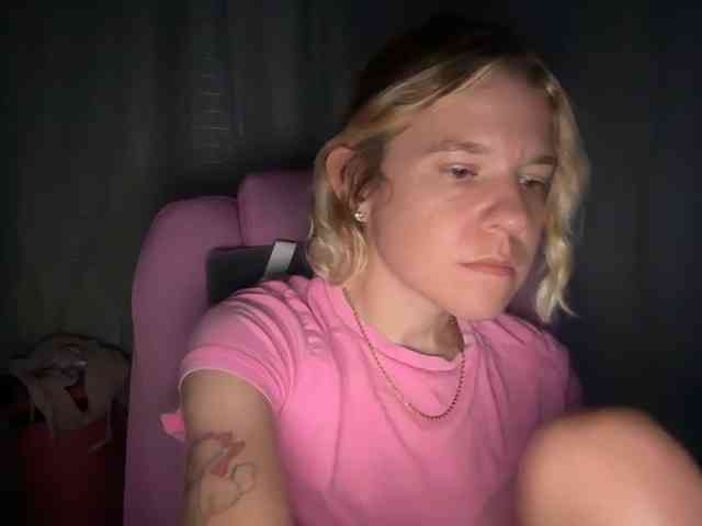 AmericnBarbie webcam