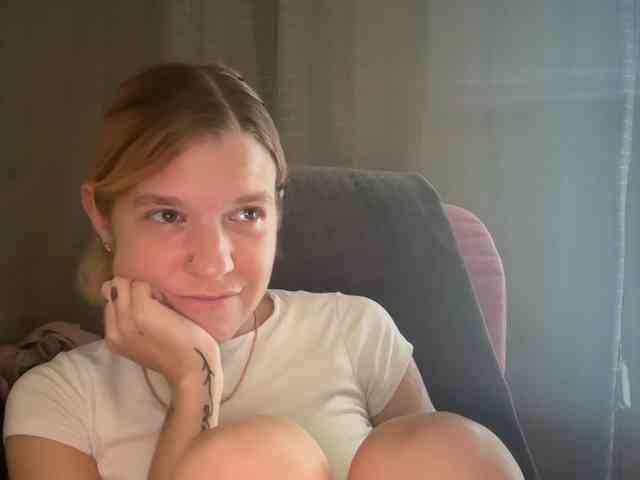 AmericnBarbie webcam