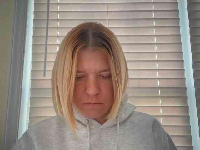 mermaidlexi Live Webcam on BongaCams