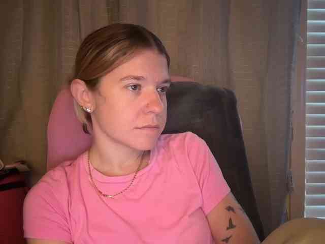AmericnBarbie webcam