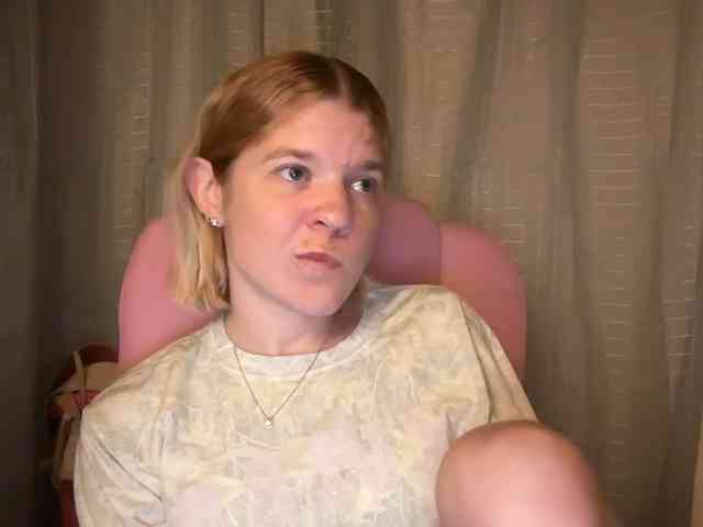 AmericnBarbie webcam