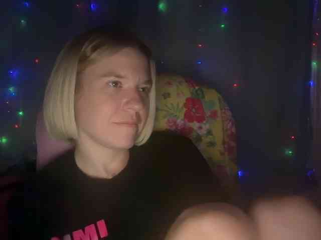 AmericnBarbie webcam