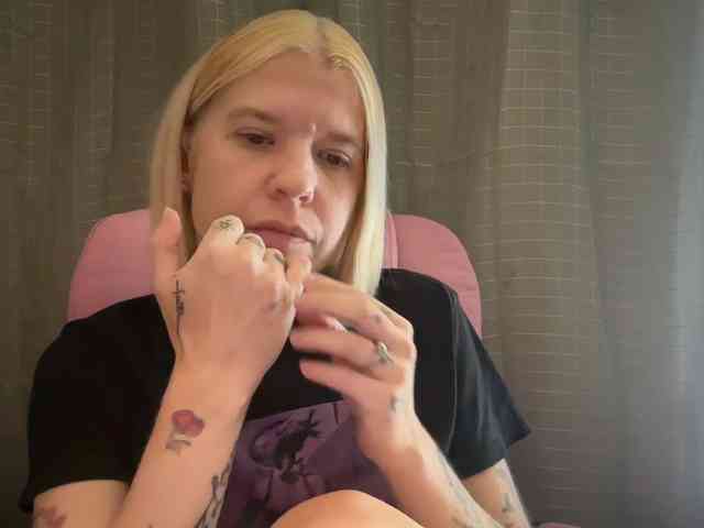 AmericnBarbie webcam