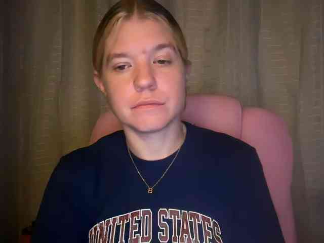 AmericnBarbie webcam
