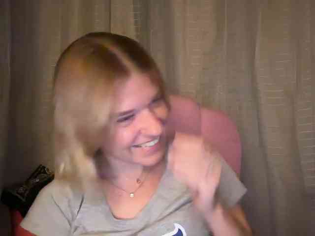 AmericnBarbie webcam