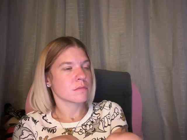 AmericnBarbie webcam