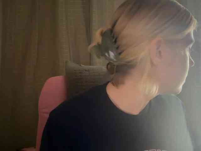 AmericnBarbie webcam