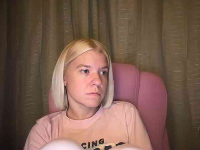 AmericnBarbie webcam