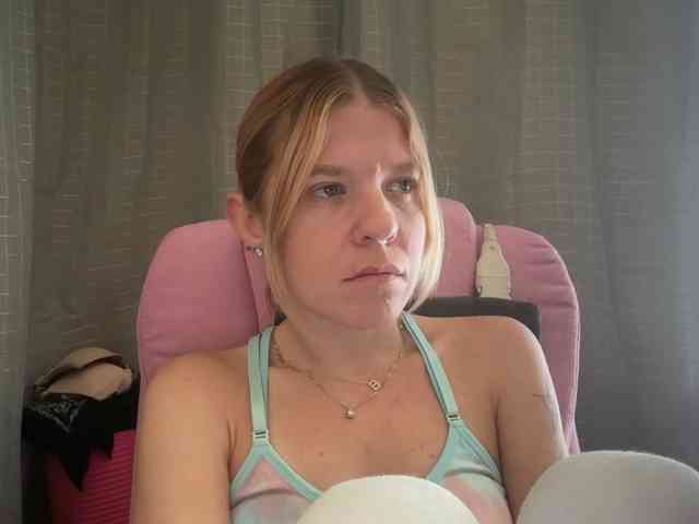 AmericnBarbie webcam