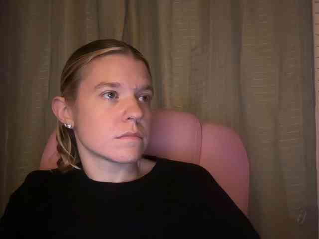 AmericnBarbie webcam