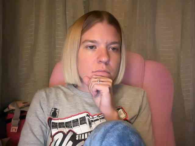 AmericnBarbie webcam