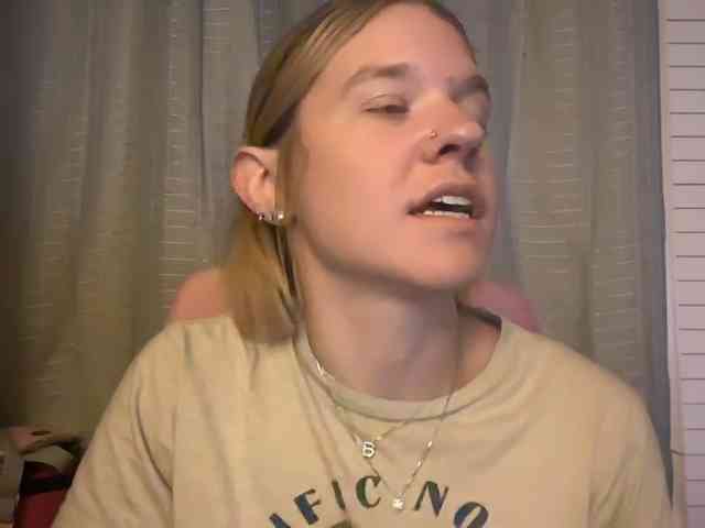 AmericnBarbie webcam