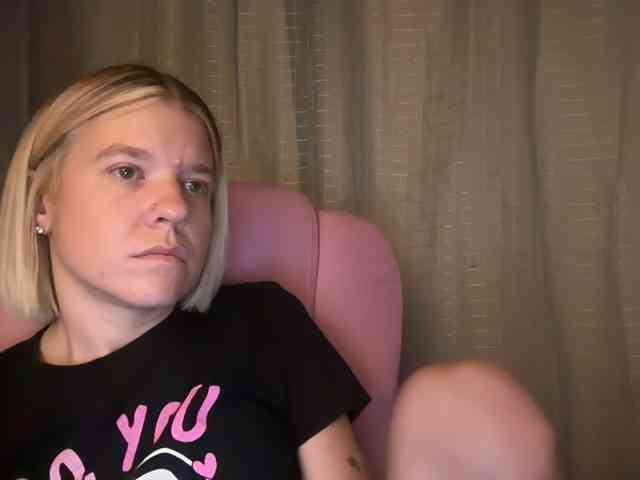 AmericnBarbie webcam