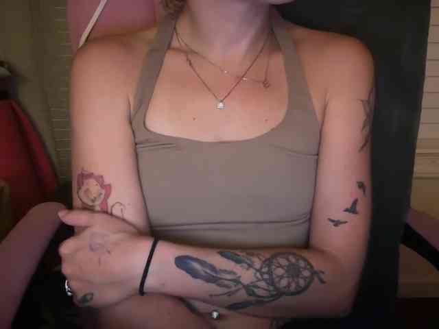 AmericnBarbie webcam