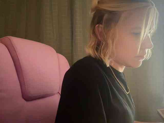AmericnBarbie webcam