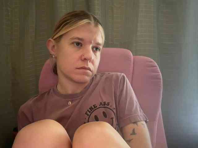 AmericnBarbie webcam