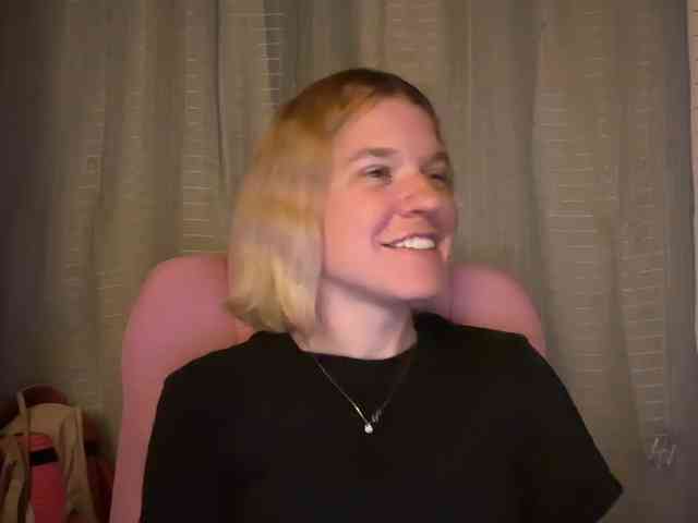 AmericnBarbie webcam