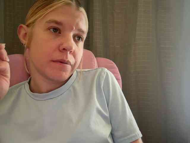 AmericnBarbie webcam