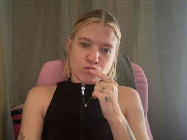 AmericnBarbie webcam