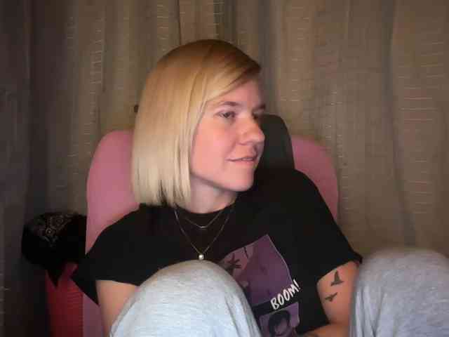 AmericnBarbie webcam