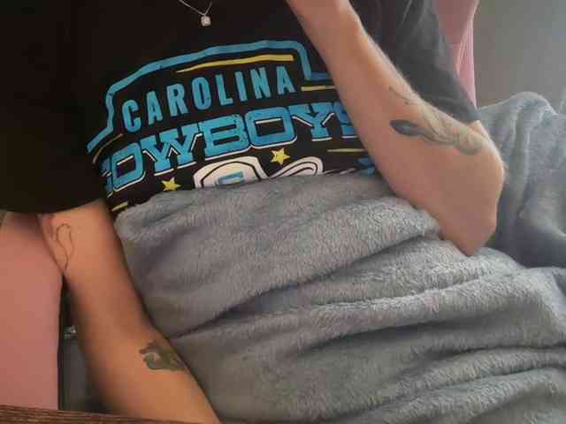 AmericnBarbie webcam