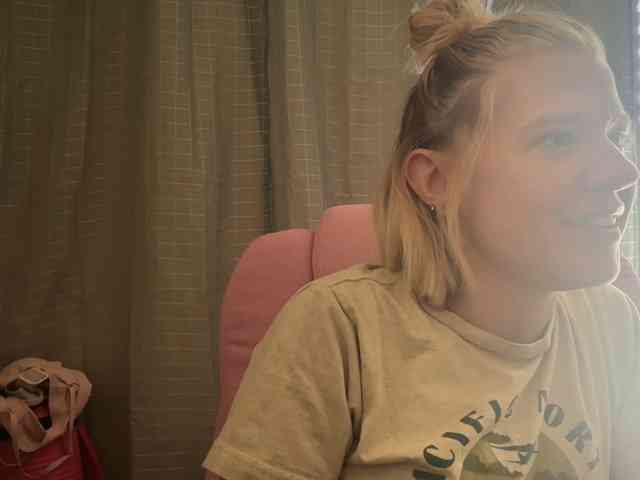 AmericnBarbie webcam