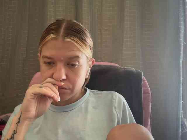 AmericnBarbie webcam